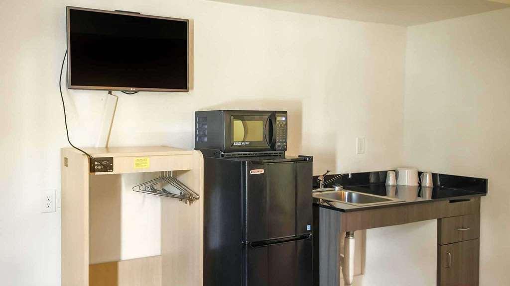 6-greensboro, Nc - Airport Hotel 2*