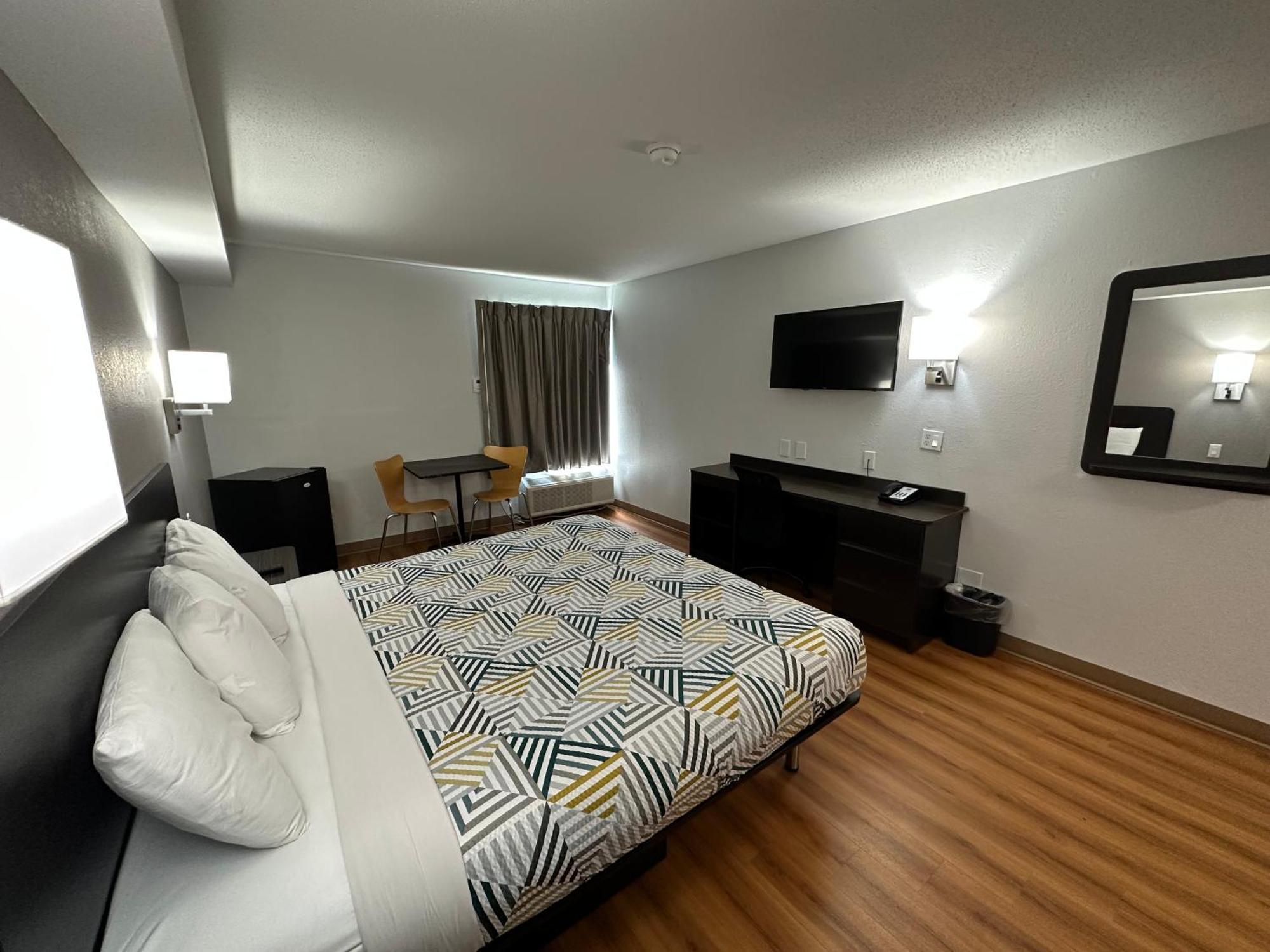 6-greensboro, Nc - Airport Hotel