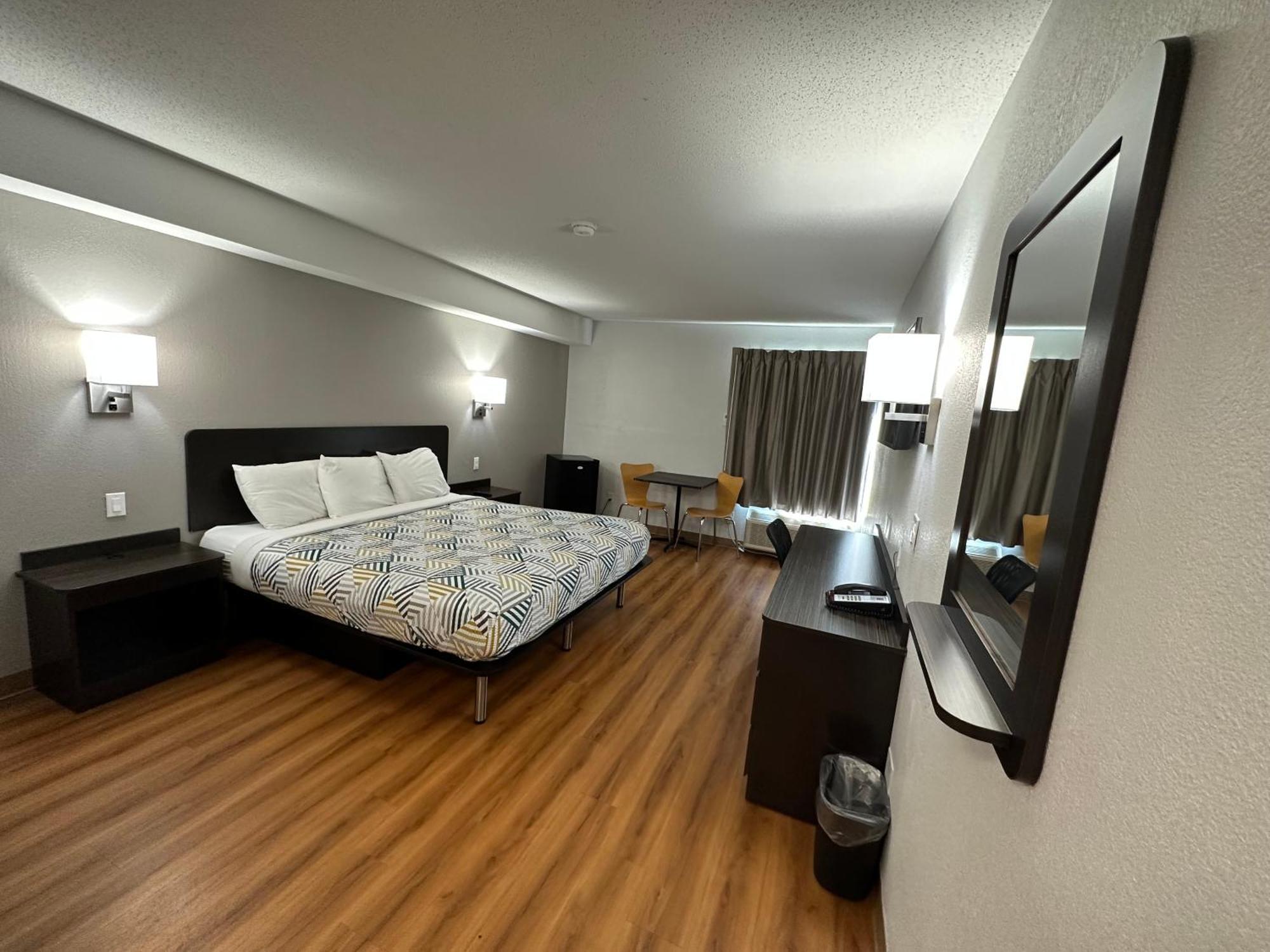 6-greensboro, Nc - Airport Hotel Greensboro